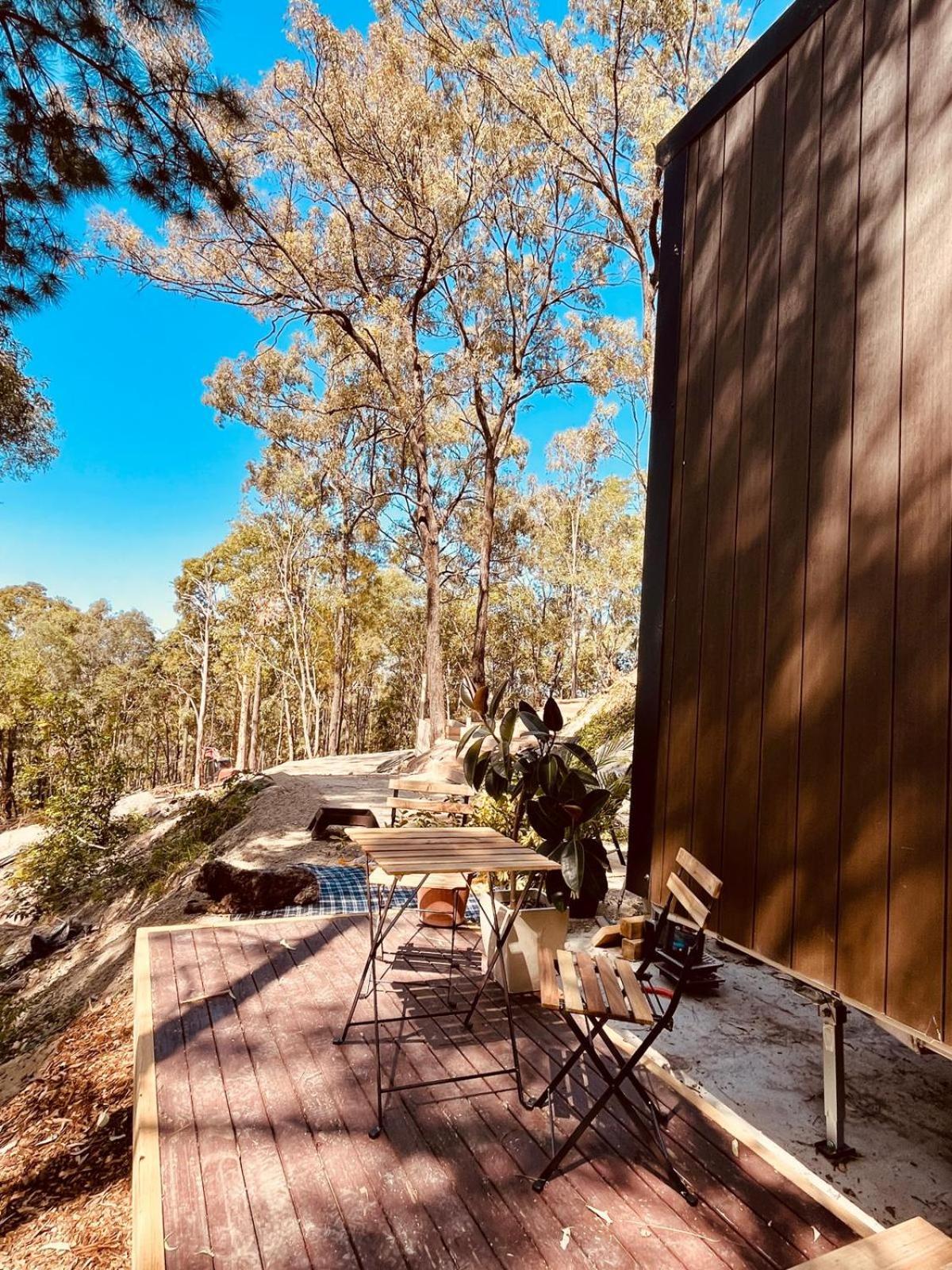 Urban Wilderness 2 Tiny Away Holiday home *